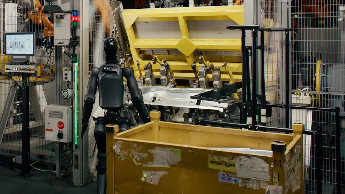 Robot nhân hình Figure 02 thử nghiệm thực chiến tại nhà máy BMW Spartanburg Mỹ cho thấy khả năng tích hợp không cần hàng rào bảo vệ.