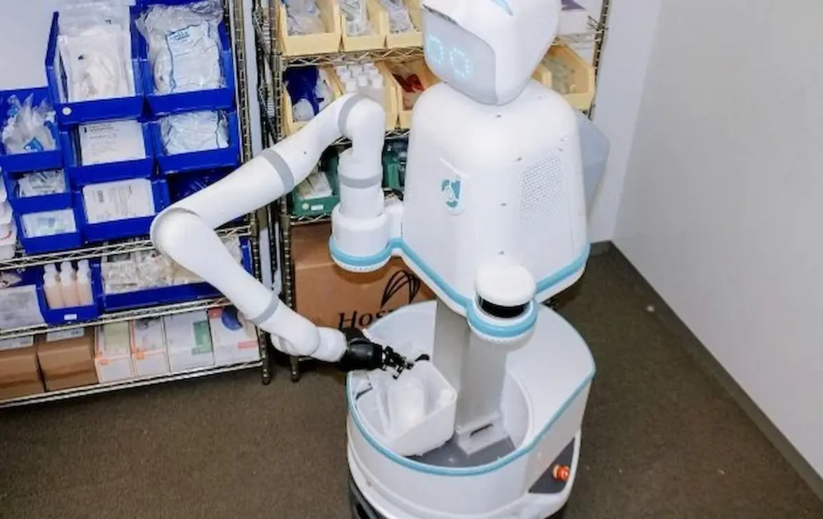 Đánh giá phần cứng robot Moxi: Cụm thiết bị thao tác cuối cánh tay (EOAT) 7 bậc tự do với giới hạn tải trọng nâng 15kg và cơ chế nhượng bộ lực thụ động.